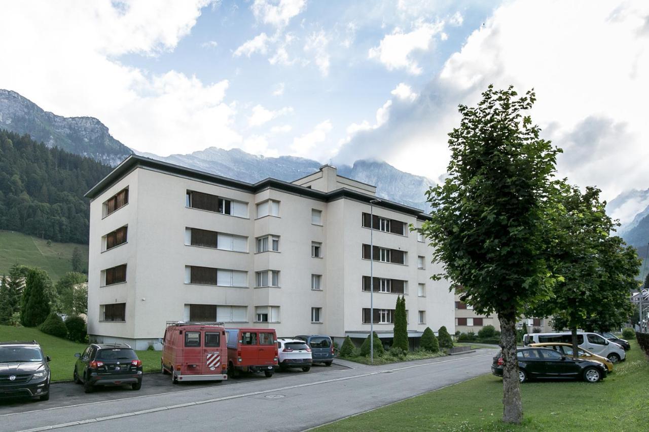 Spirit Apartments - Studio 2 - Kueche - Parkplatz Engelberg Extérieur photo